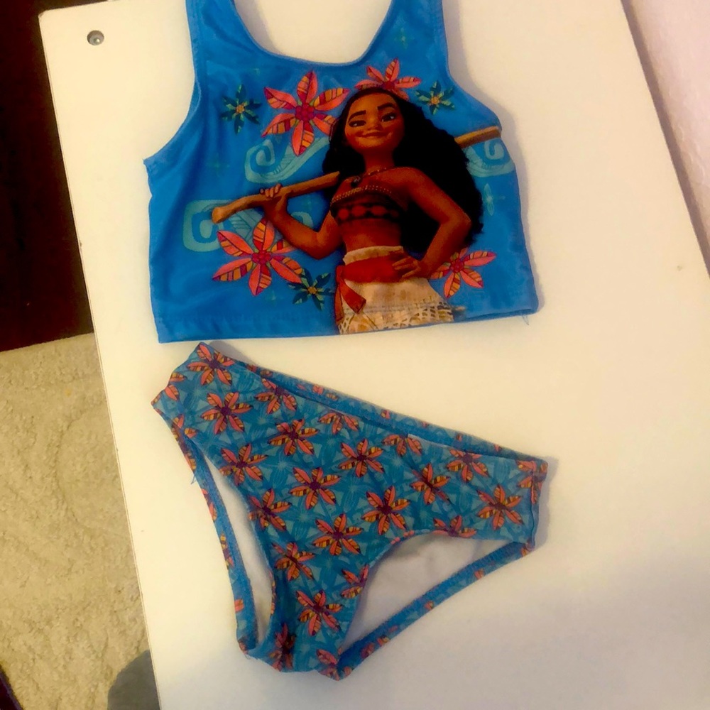 Swimming suit for girls